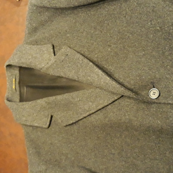 Men's Gray Wool Top Coat - Picture 2 of 6